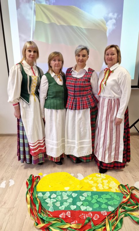 Sveikinam Lietuvą…